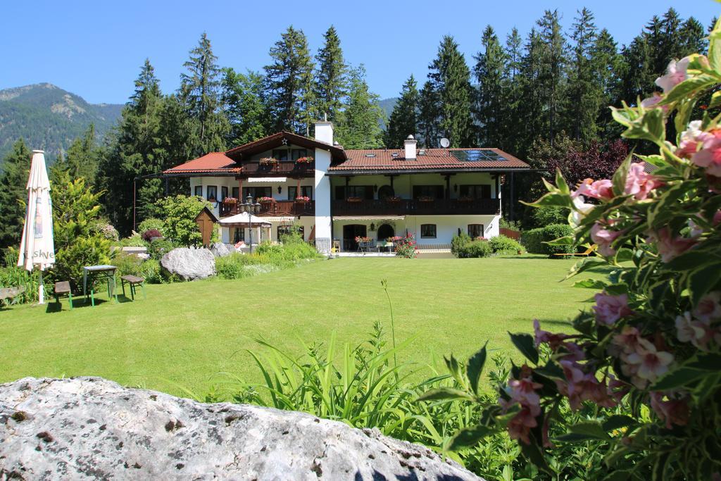 Alpenchalet Zum Jeremia Grainau Exterior photo